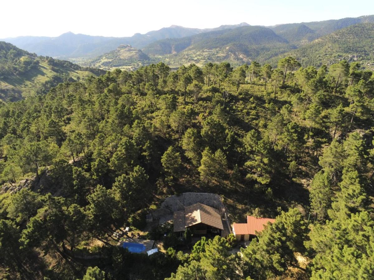 Villa De Montana Parque Natural Calar Del Rio Mundo - Independiente - 4 Dormitorios - 2 Banos Riopar Exterior photo